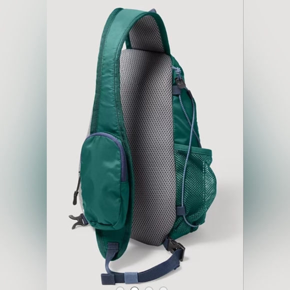 Eddie Bauer Lightweight Sling Bag Backpack Dark Evergreen NWT - Picture 2 of 6